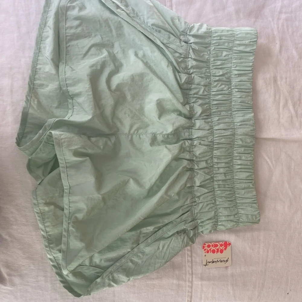 Free people movement athletic shorts - Picture 1 of 3